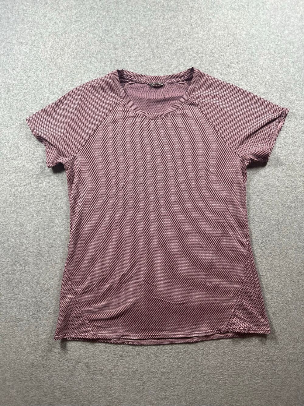 Oiselle Activewear T-Shirt Women's SZ 8 Pink Micro-Stripe Short Sleeve Crew Neck